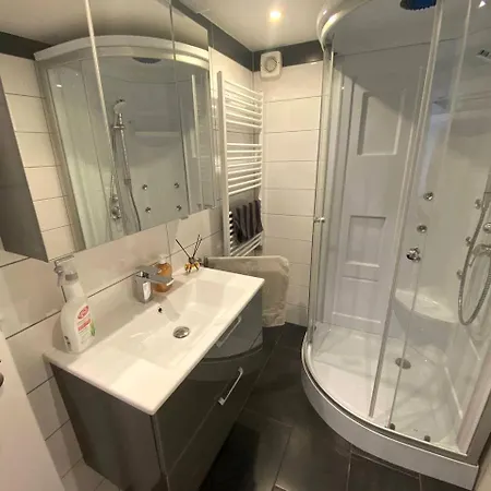 Gemuetliches Rosenburgblick In Moselnaehe Lägenhet *