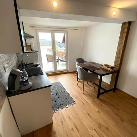 Gemuetliches Rosenburgblick In Moselnaehe Lägenhet